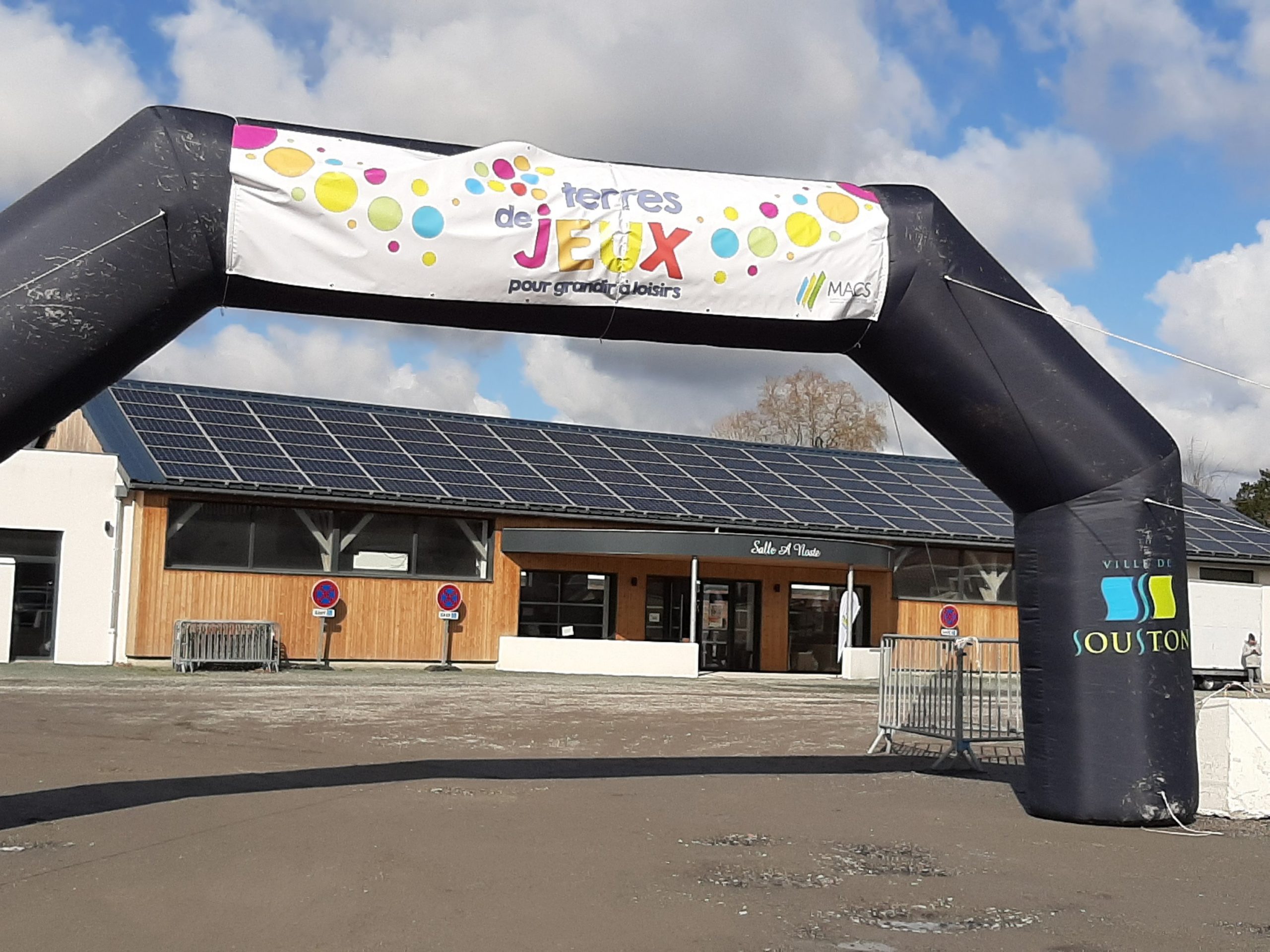Terres de jeux à la Recyclerie Voisinage à Soustons